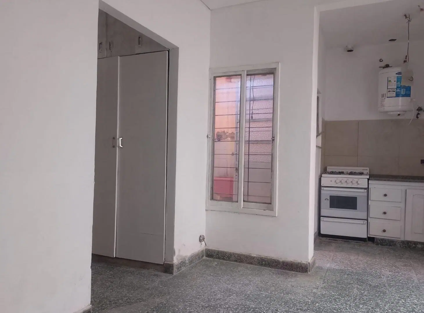VENTA PH 2 AMBIENTES CON PATIO SIN EXPENSAS 3