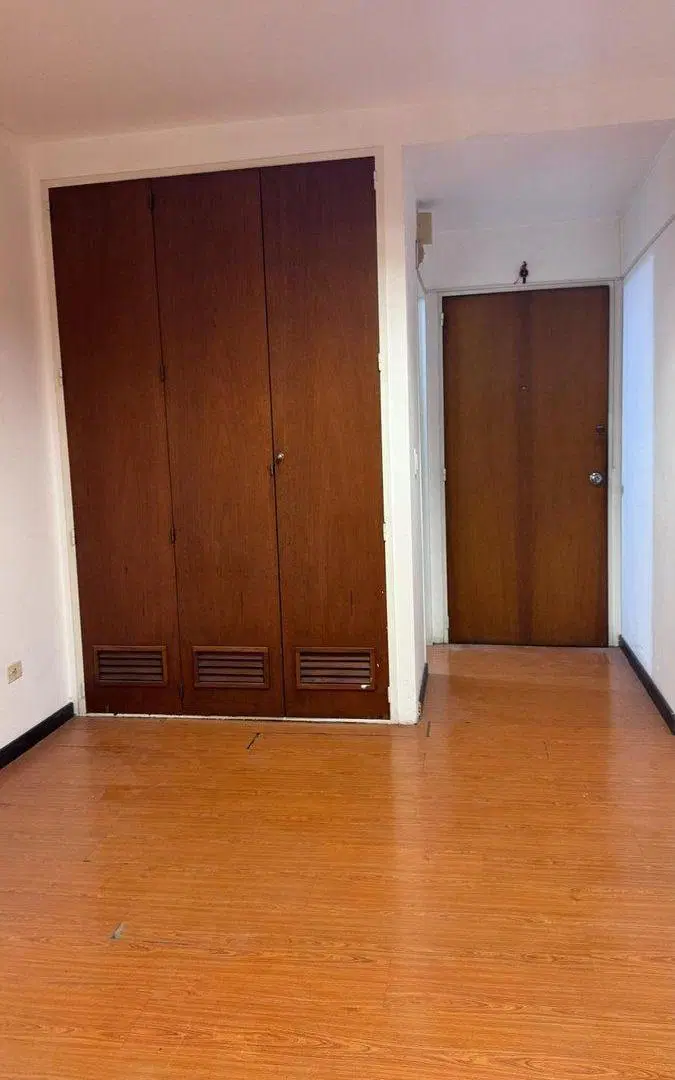 VENTA MONOAMBIENTE DIVIDIDO/CENTRO-COCHERA - 43M2 2