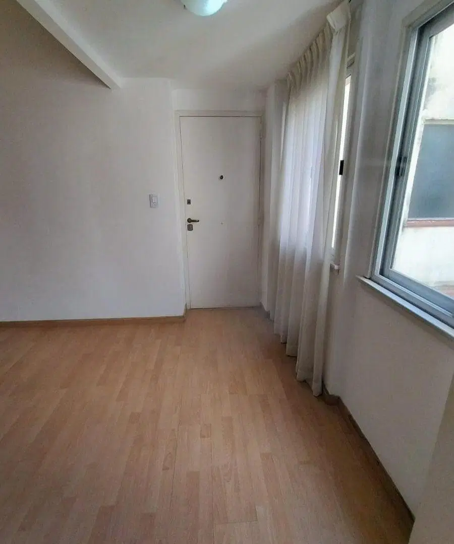 VENTA  DEPARTAMENTO  3 AMBIENTES  RECOLETA! 5