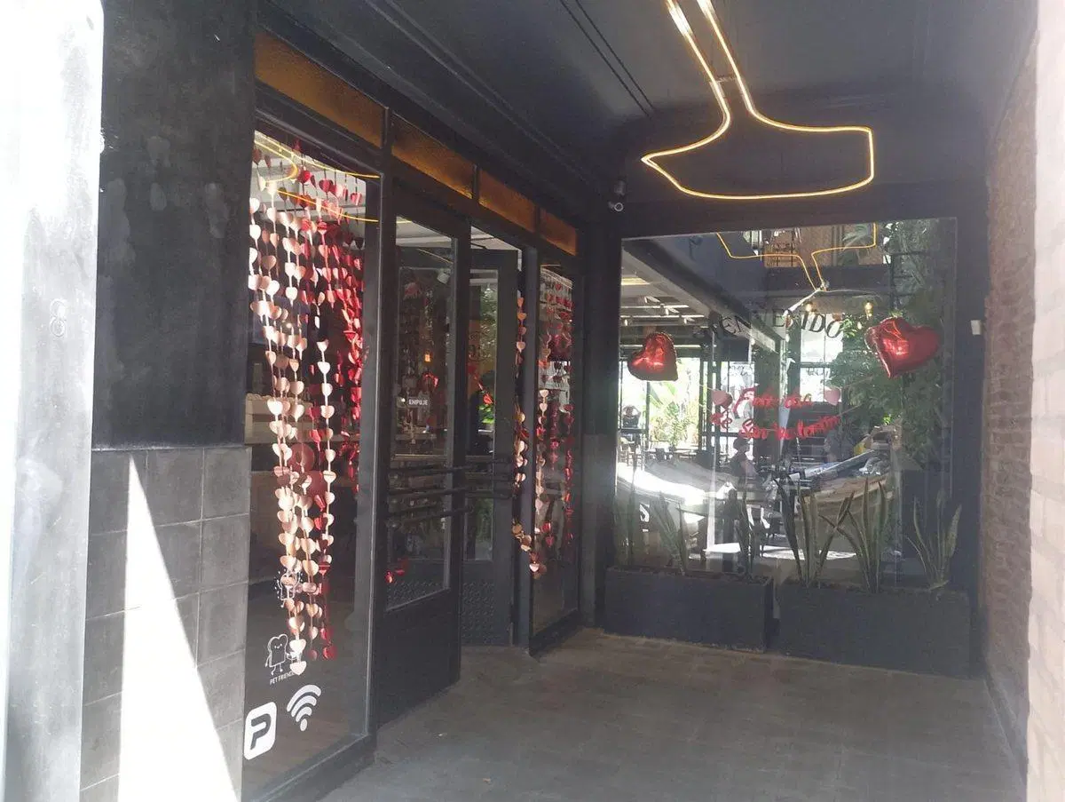 VENTA LOCAL, RAMOS MEJÍA CENTRO, POLO GASTRONÓMICO 3