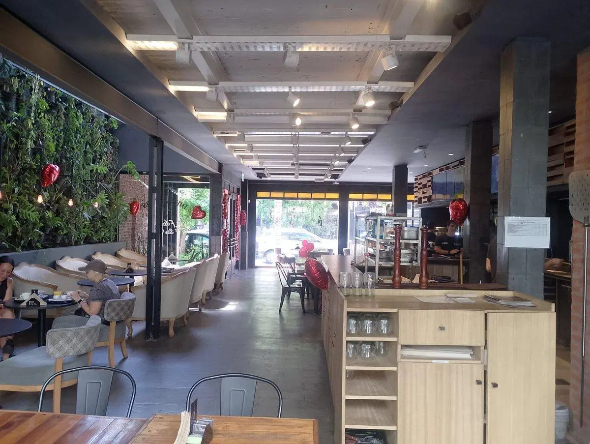 VENTA LOCAL, RAMOS MEJÍA CENTRO, POLO GASTRONÓMICO 4