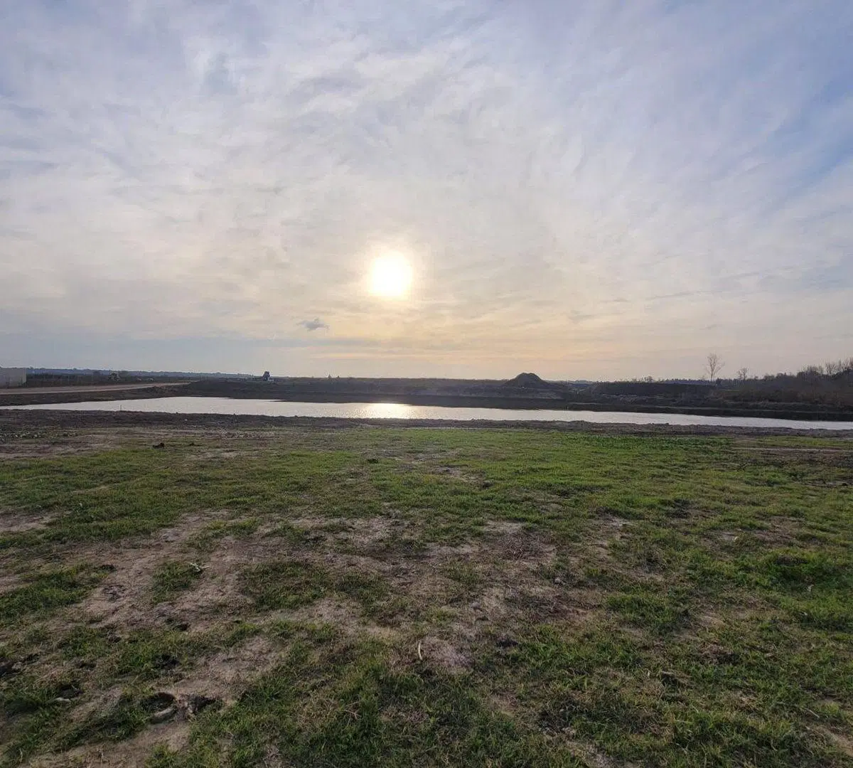 VENTA LOTE AL AGUA EN BARRIO NATIVAS, PUERTOS 5