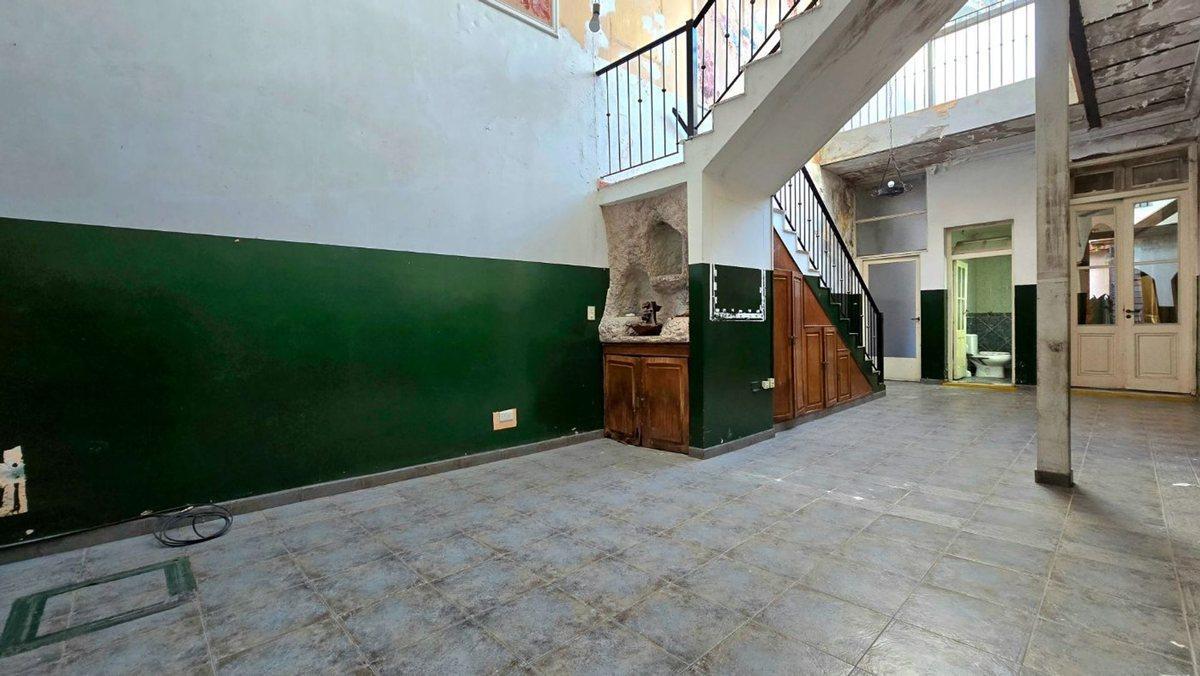 Foto de VENTA-PH Entrada indep. Múltiples amb. CABALLITO, imagen 2