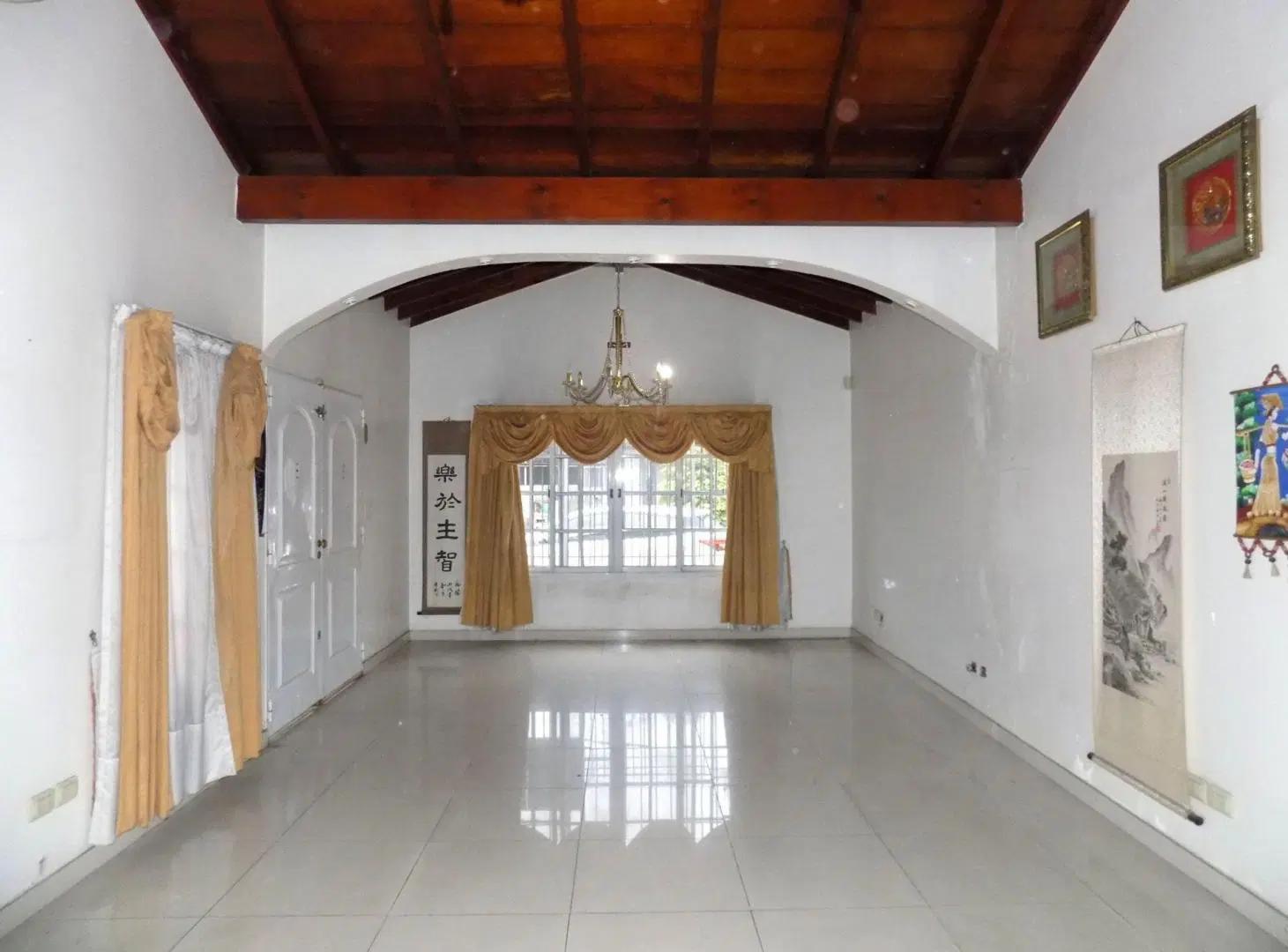 CASA 5 AMB L. DEL MIRADOR C/PILETA QUINCHO COCHERA 5
