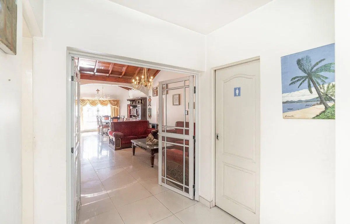 CASA 5 AMB L. DEL MIRADOR C/PILETA QUINCHO COCHERA 8
