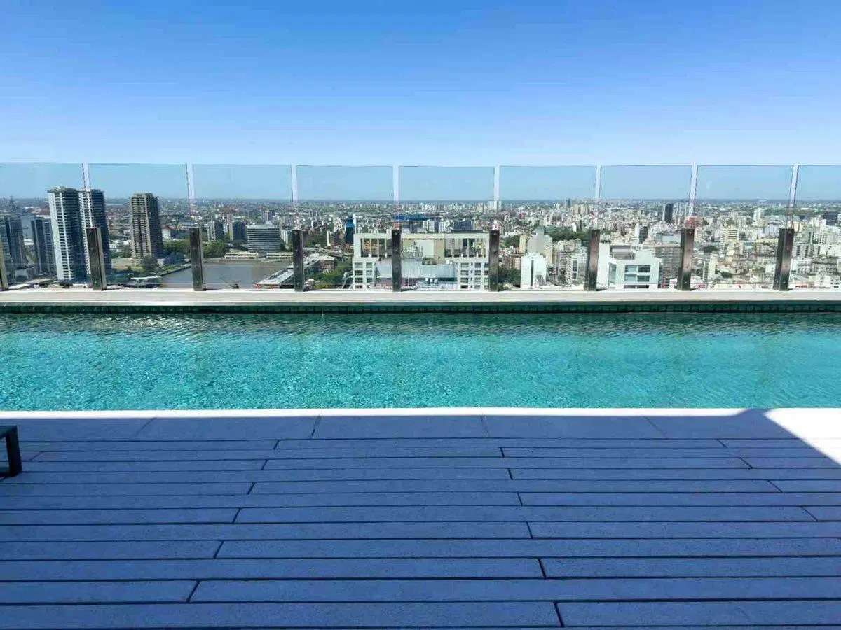 Departamento 3 ambientes, piso 3 con vista al rio. 2