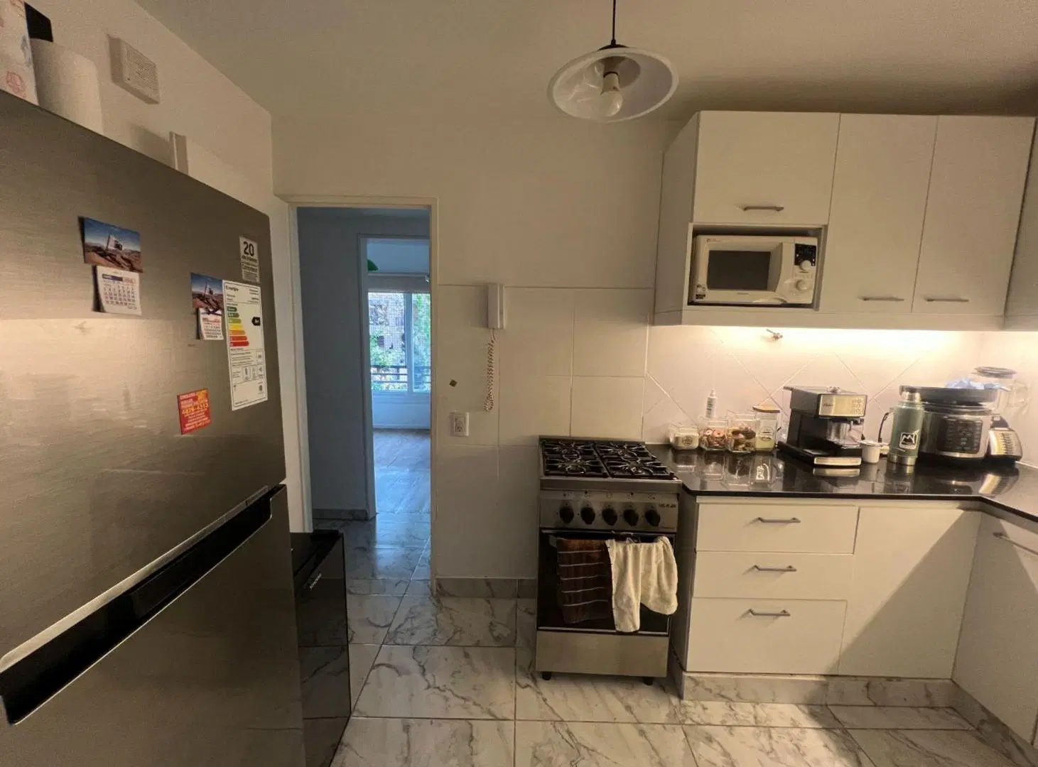 ALQUILER TRES AMBIENTES CON BALCON Y PATIO PALERMO 2