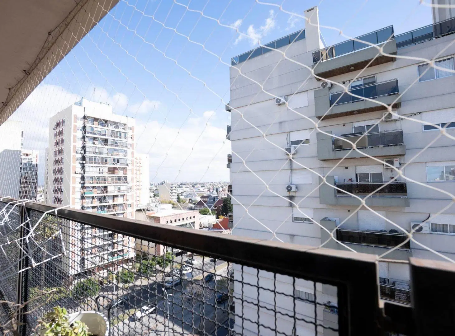 VENTA TRES AMBIENTES CON BALCON EN WILDE 3