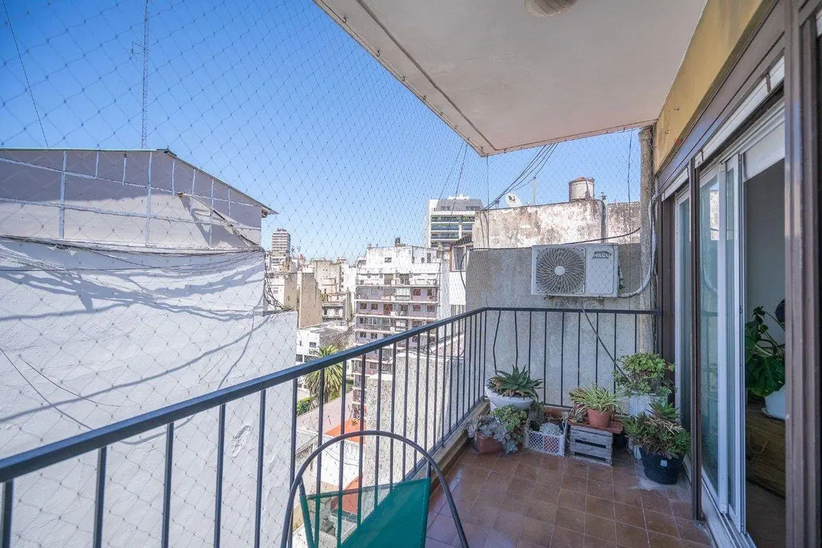 Departamento venta 3 ambientes Recoleta piso alto 4