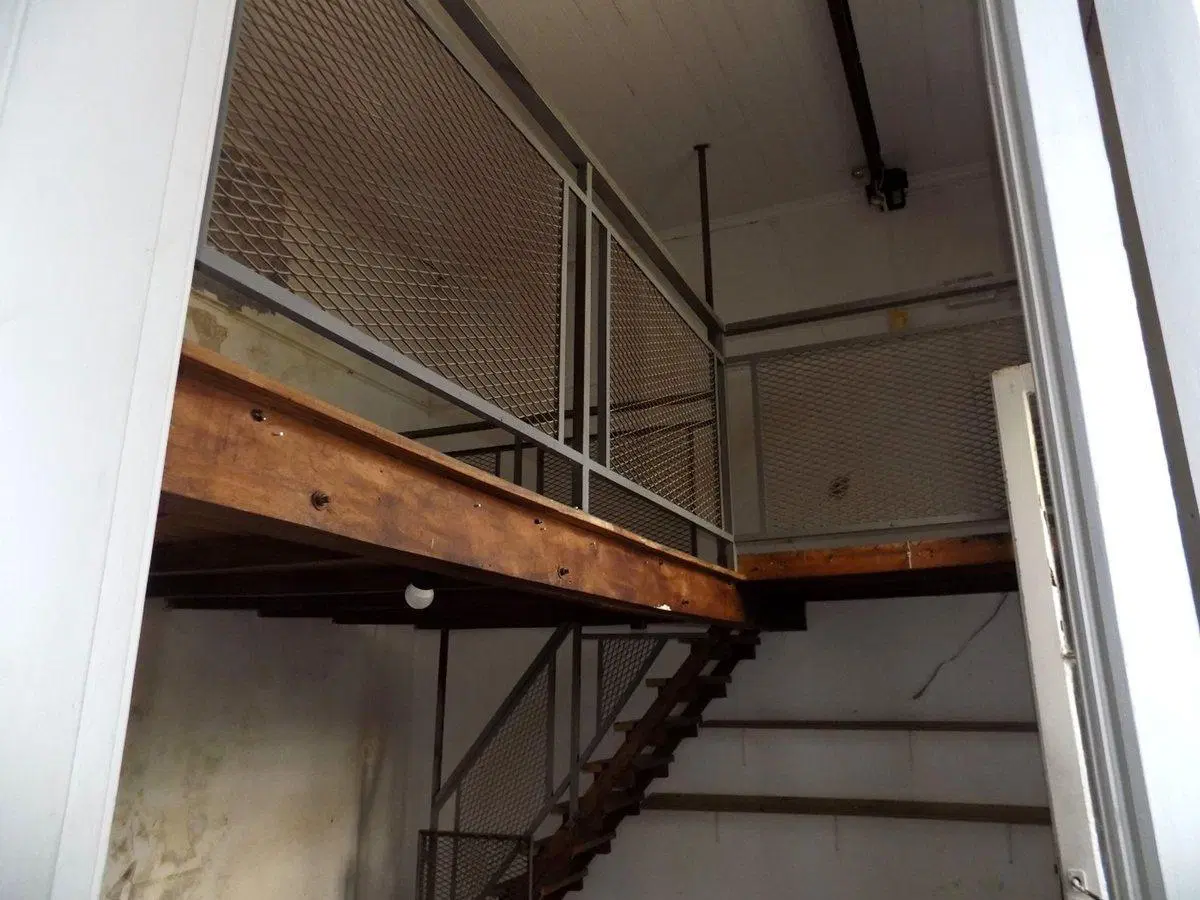 VENTA PH 3 AMB A RECICLAR SIN EXPENSAS BALVANERA 2