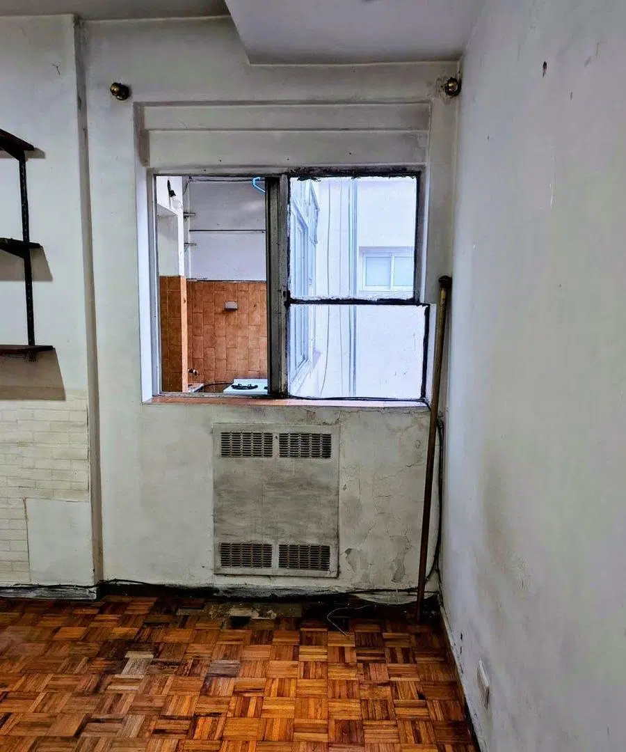 Venta dpto 2 amb a refaccionar en San Nicolas 3