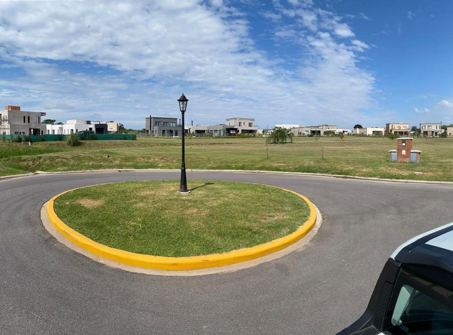 Lote en Santa Lucia ubicación estratégica