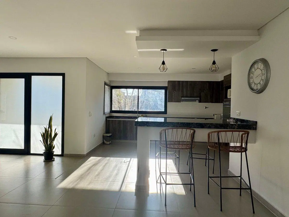 Casa en venta 4 amb. Lagoon 5