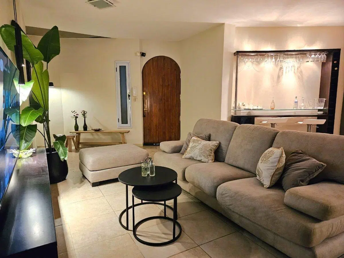 VENTA CASA RAMOS MEJIA FONDO QUINCHO PISCINA 3