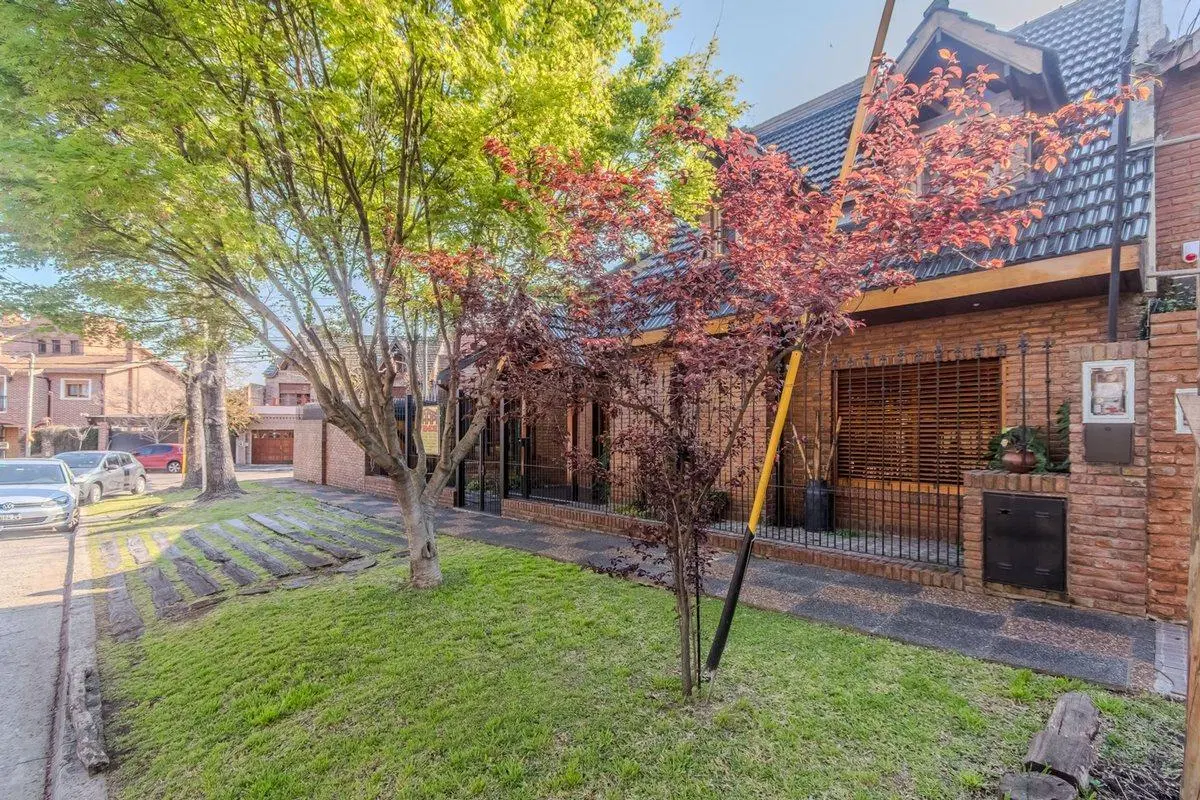 VENTA EXCELENTE CASA EN ESQUINA EN CIUDAD JARDIN 4