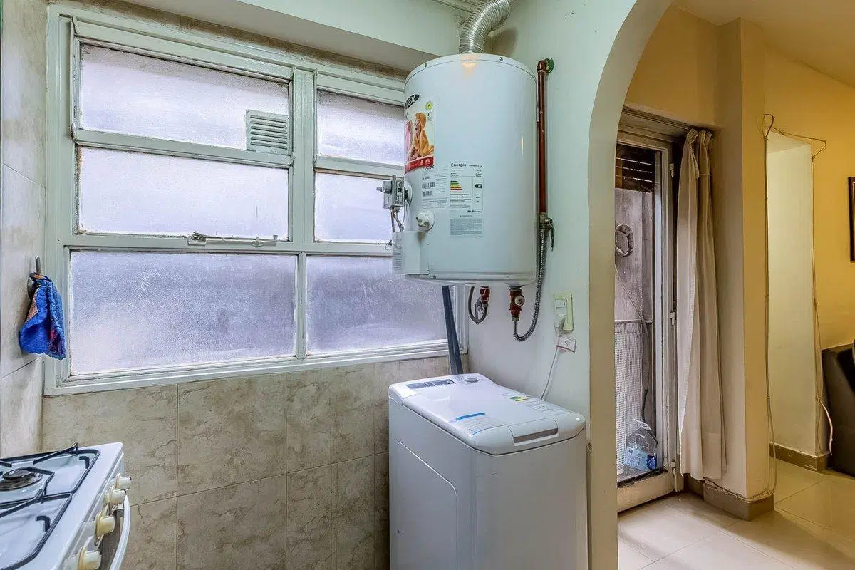 VENTA DEPARTAMENTO 2 AMBIENTES EN BARRIO NORTE 4