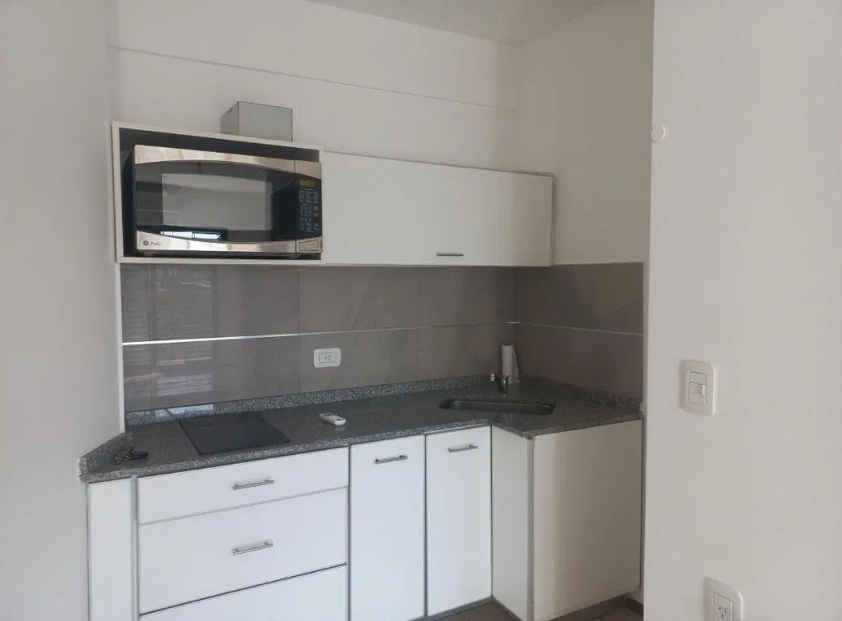 Monoambiente Balcon y Cochera- Venta-Villa Urquiza 5