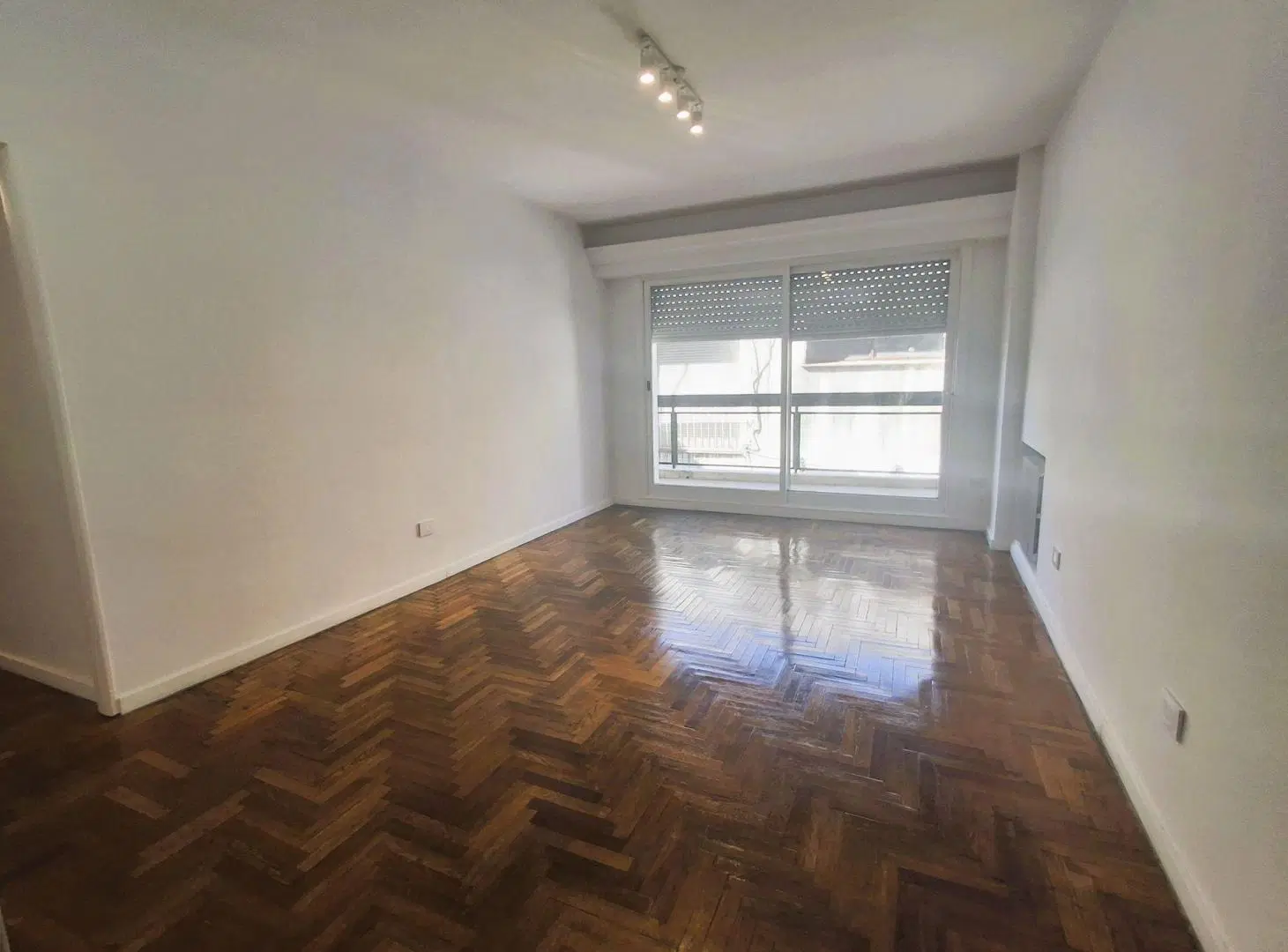VENTA 3 AMBIENTES-BALVANERA -GRAN BALCON 4