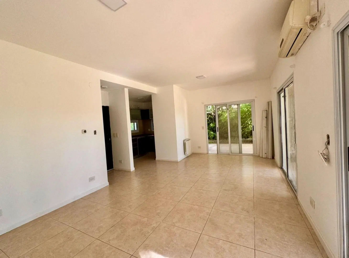 ALQUILER DE CASA EN Santa Maria DEL PILAR 4