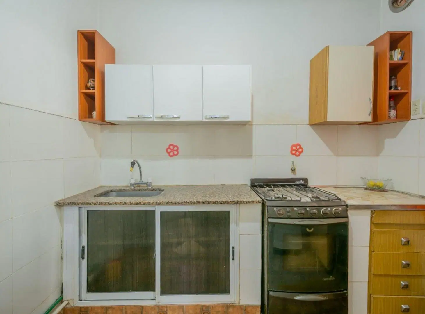 Venta Casa de 5 ambientes con parque - Merlo 3