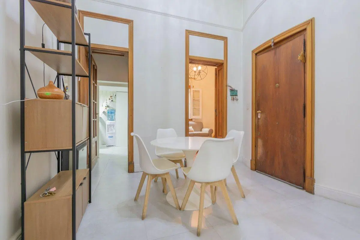 VENTA, Depto. Tres ambientes, excelente ubicacion 4