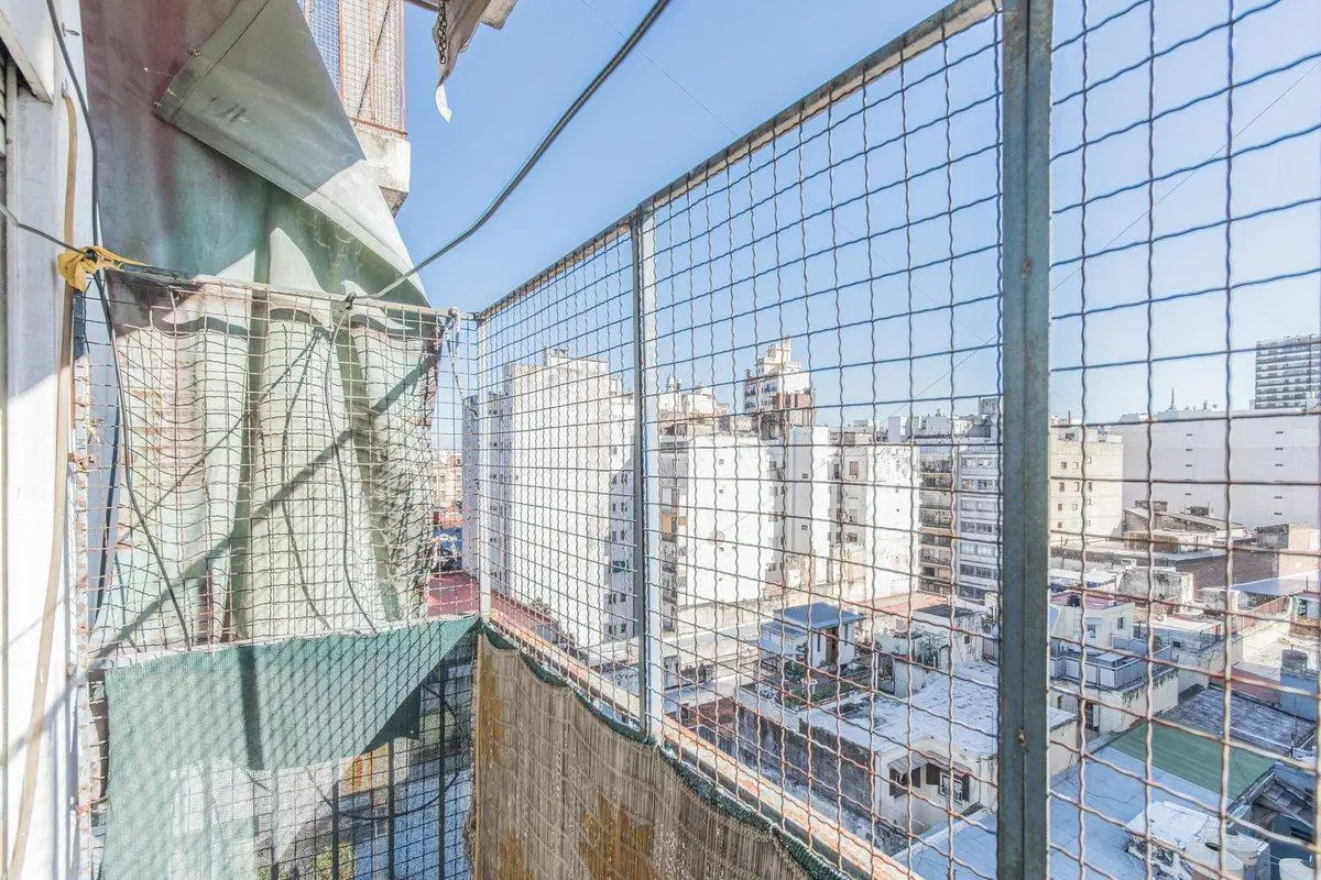 VENTA DEPARTAMENTO TRES AMBIENTES CON BALCON 5