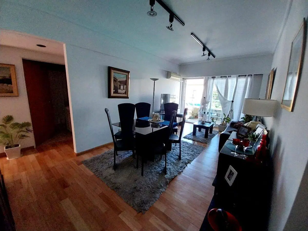 INMEJORABLE 3 AMBIENTES AL FRENTE BALCON Y PATIO 5