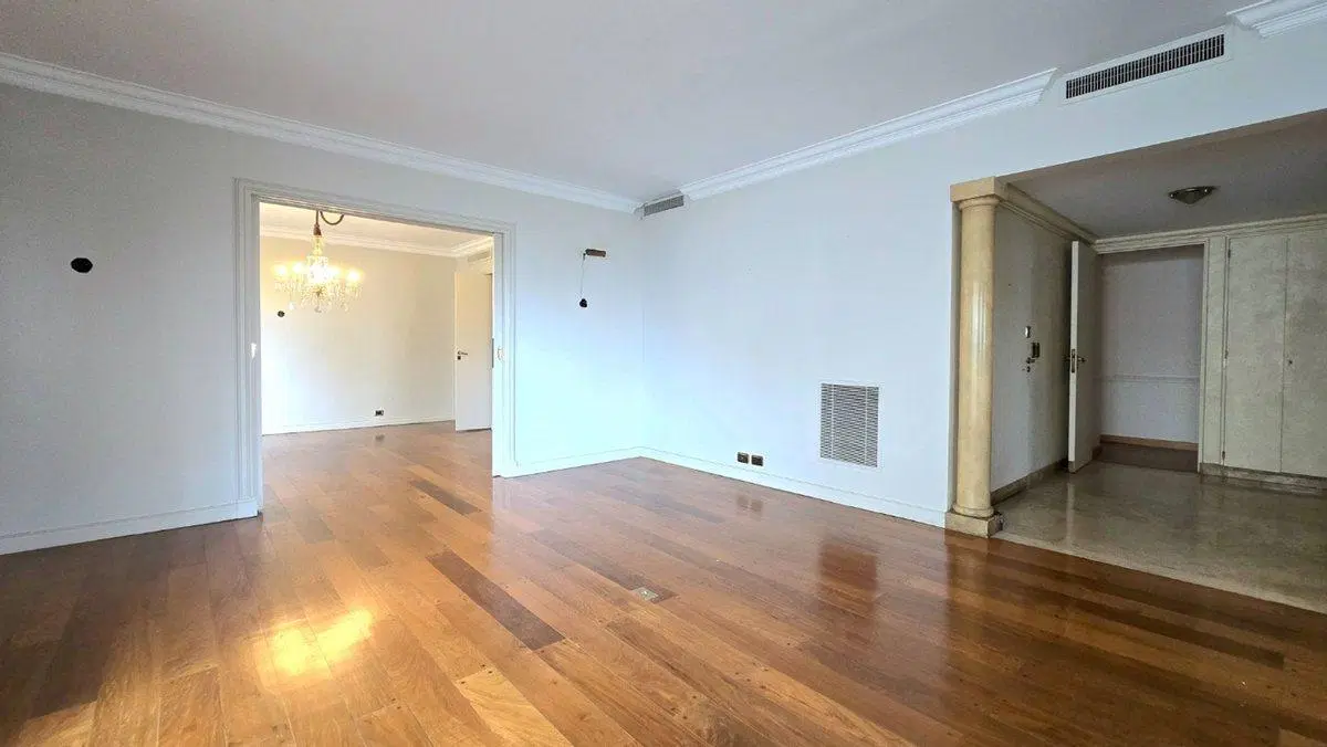 VENTA DEPARTAMENTO SEMIPISO 5 AMBIENTES EN RETIRO 3