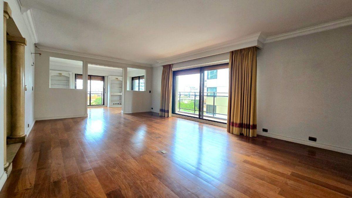 Foto de VENTA DEPARTAMENTO SEMIPISO 5 AMBIENTES EN RETIRO, imagen 4