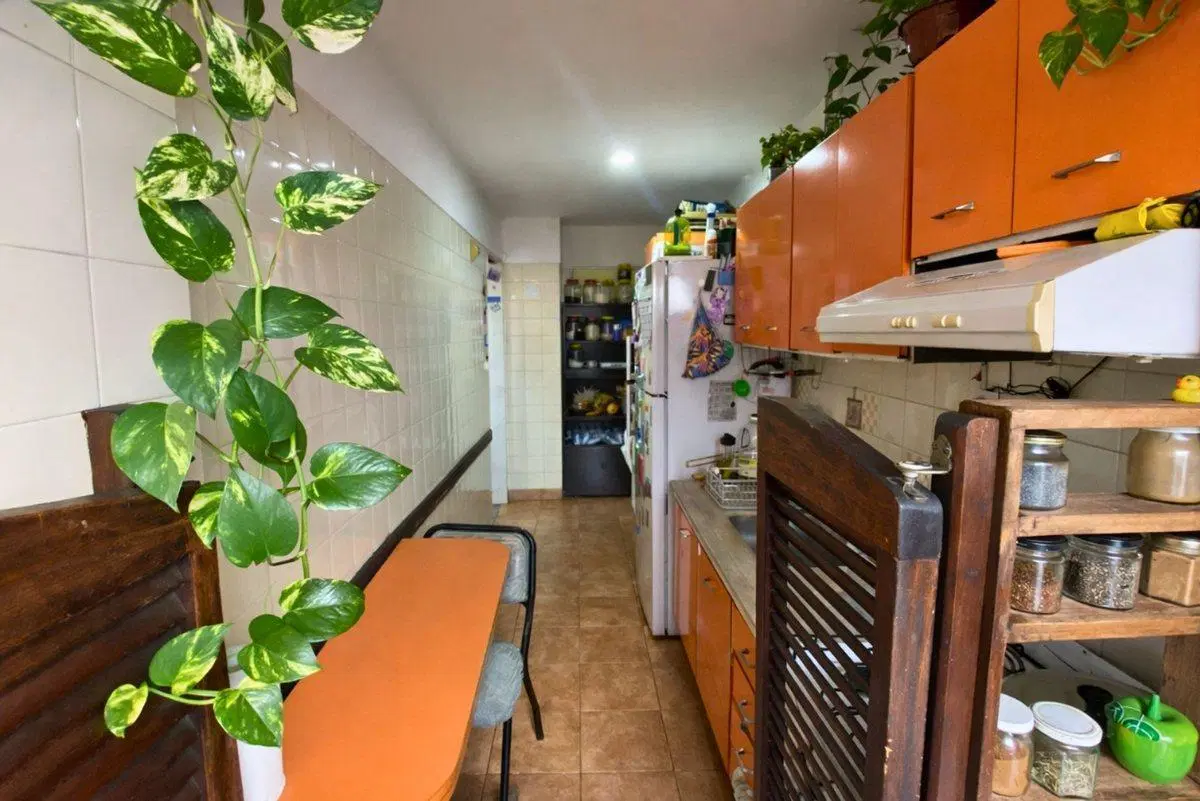 VENTA DEPARTAMENTO 3 AMBIENTES C/BALCON LANUS 5