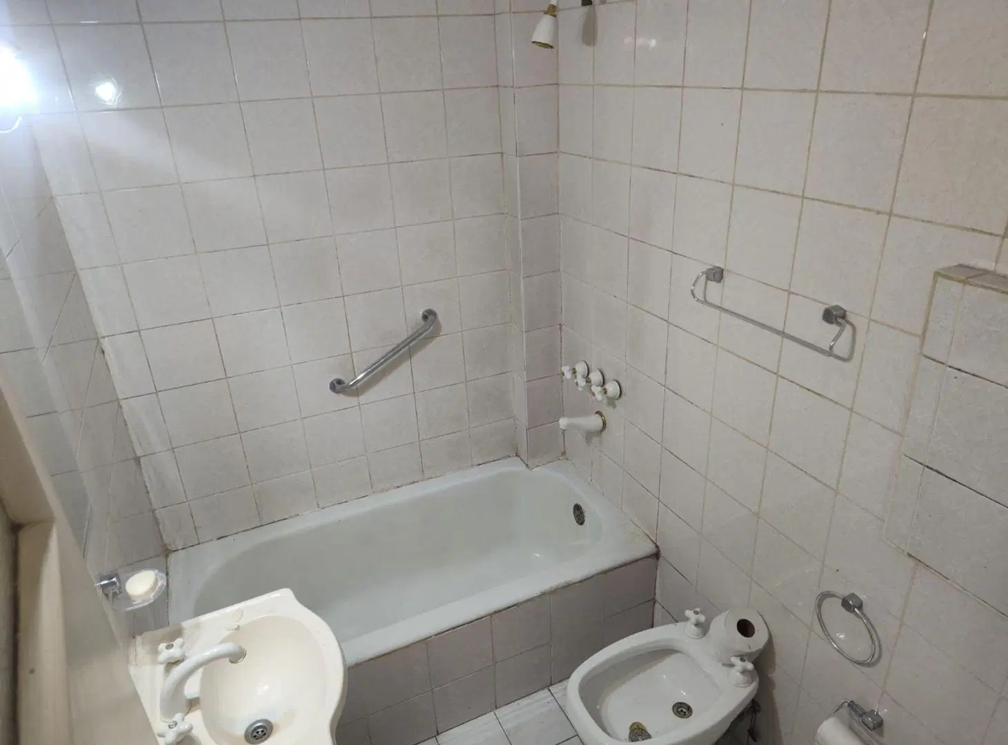 Alquiler 3 ambientes c/patio - Zona Alto Palermo 3