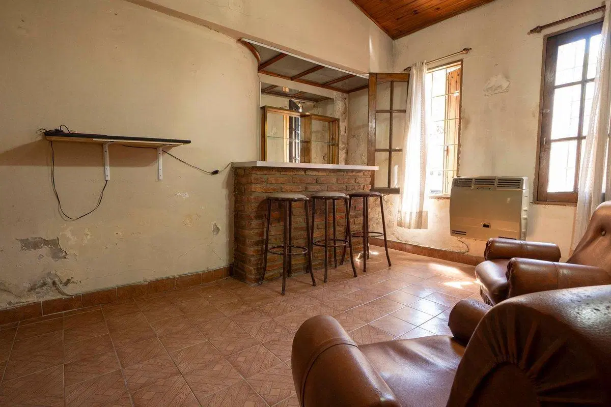 Venta Casa 3 Ambientes  La Plata 3