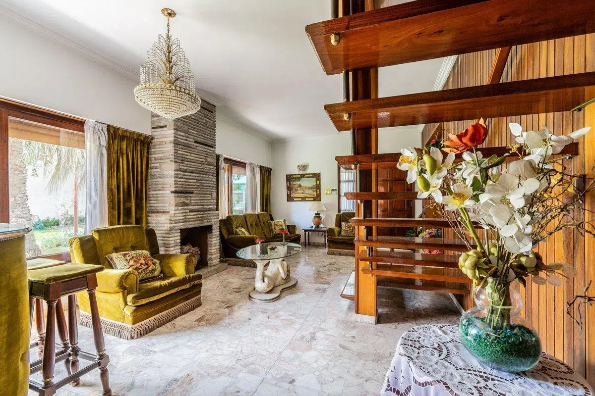 VENTA CASA EN QUILMES – PARQUE, QUINCHO Y COCHERA 2