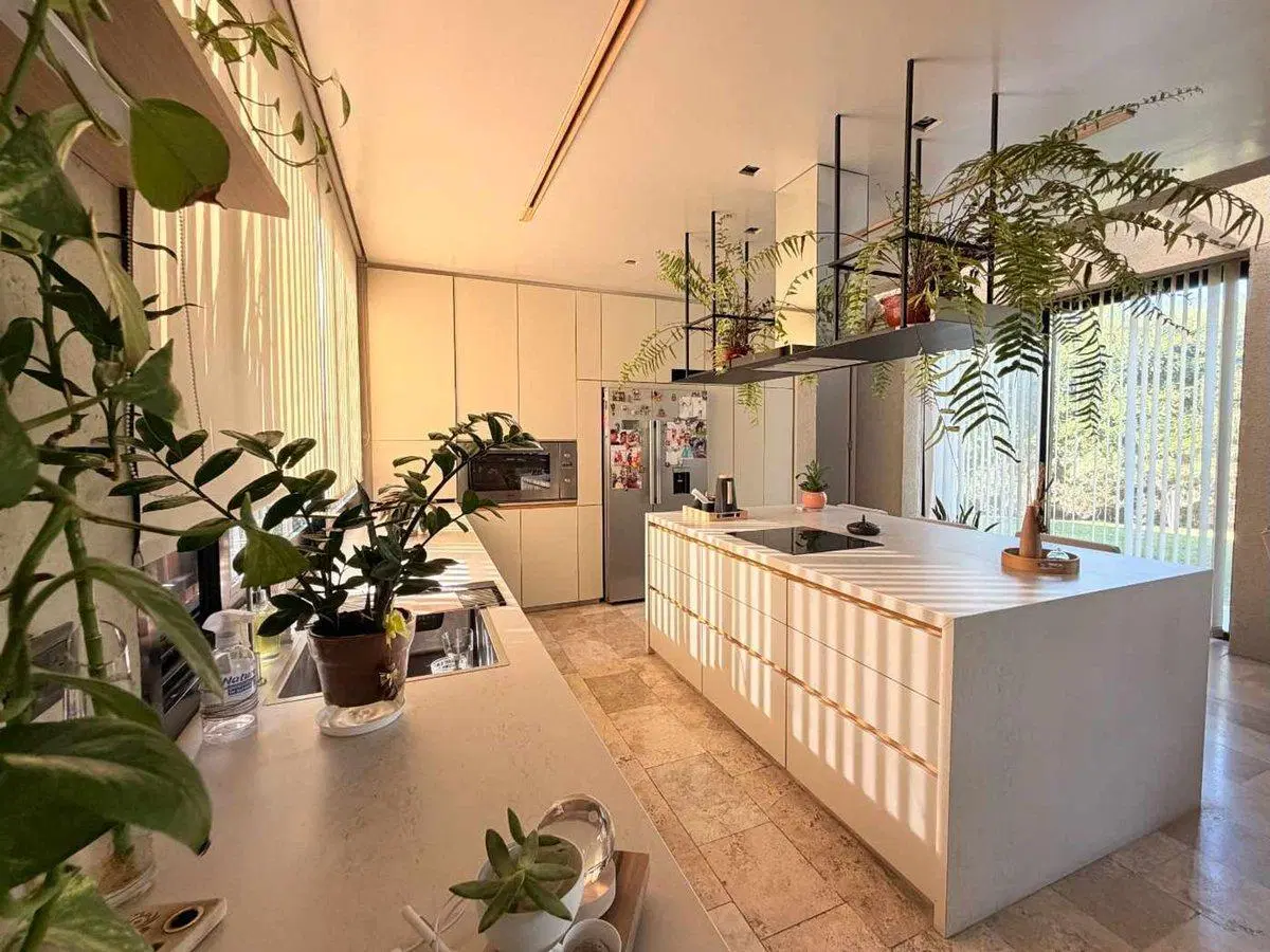CASA EN VENTA - LAS GOLONDRINAS Bo CERRADO, HUDSON 4