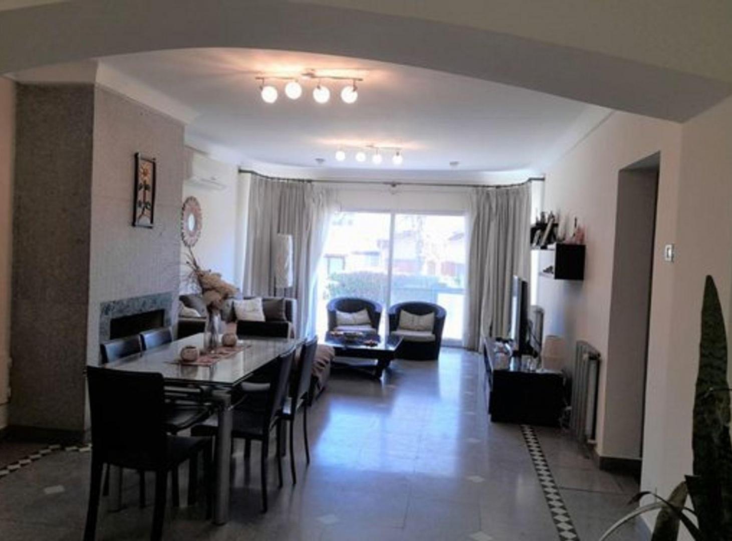 Foto de VENTA CASA PILAR COUNTRY CHAMPAGNAT, PILETA, imagen 4