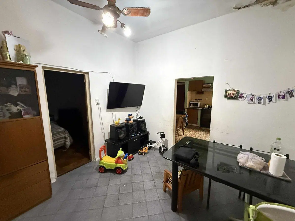 Venta casa + con local en Billinghurst 8
