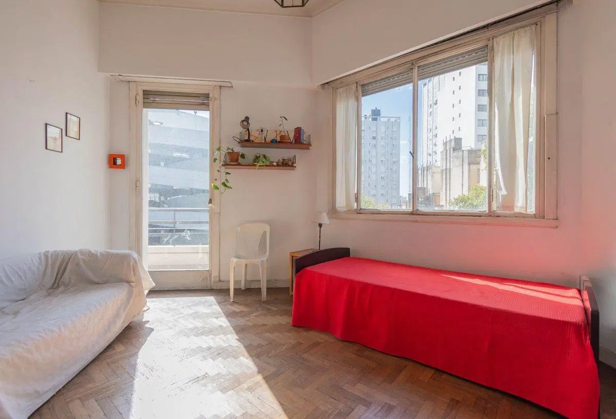 VENTA DEPARTAMENTO 4 AMBIENTES BALVANERA 4