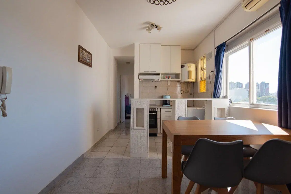 Venta 2 Ambientes Renovado en Parque Patricios 4