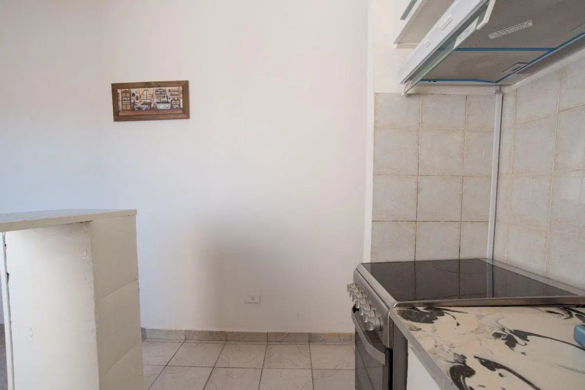 Venta 2 Ambientes Renovado en Parque Patricios 5