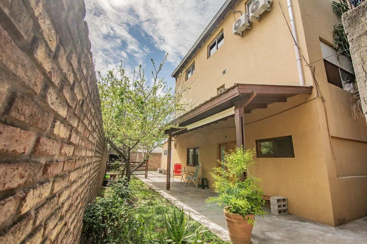 Venta PH 5/6 Ambientes con Jardín y Parrilla 3