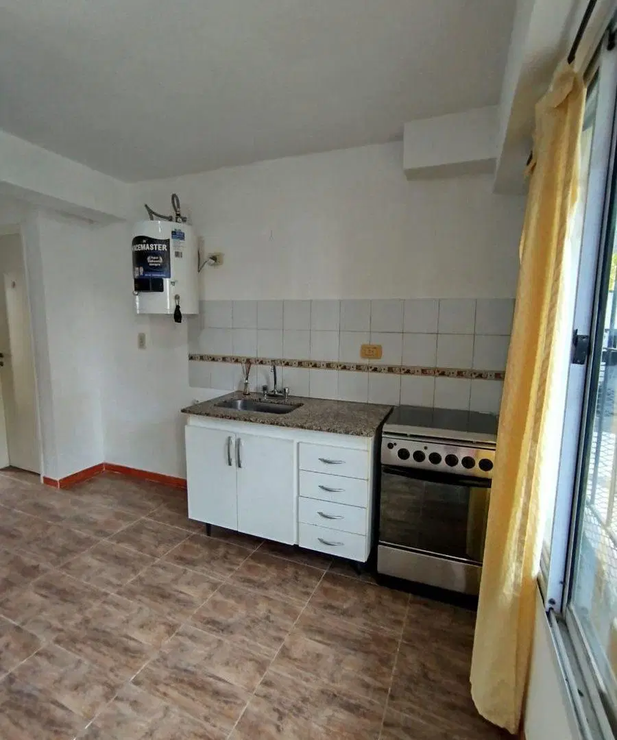 VENTA PH. Monoambiente C/cochera Castelar N. !!!!! 2