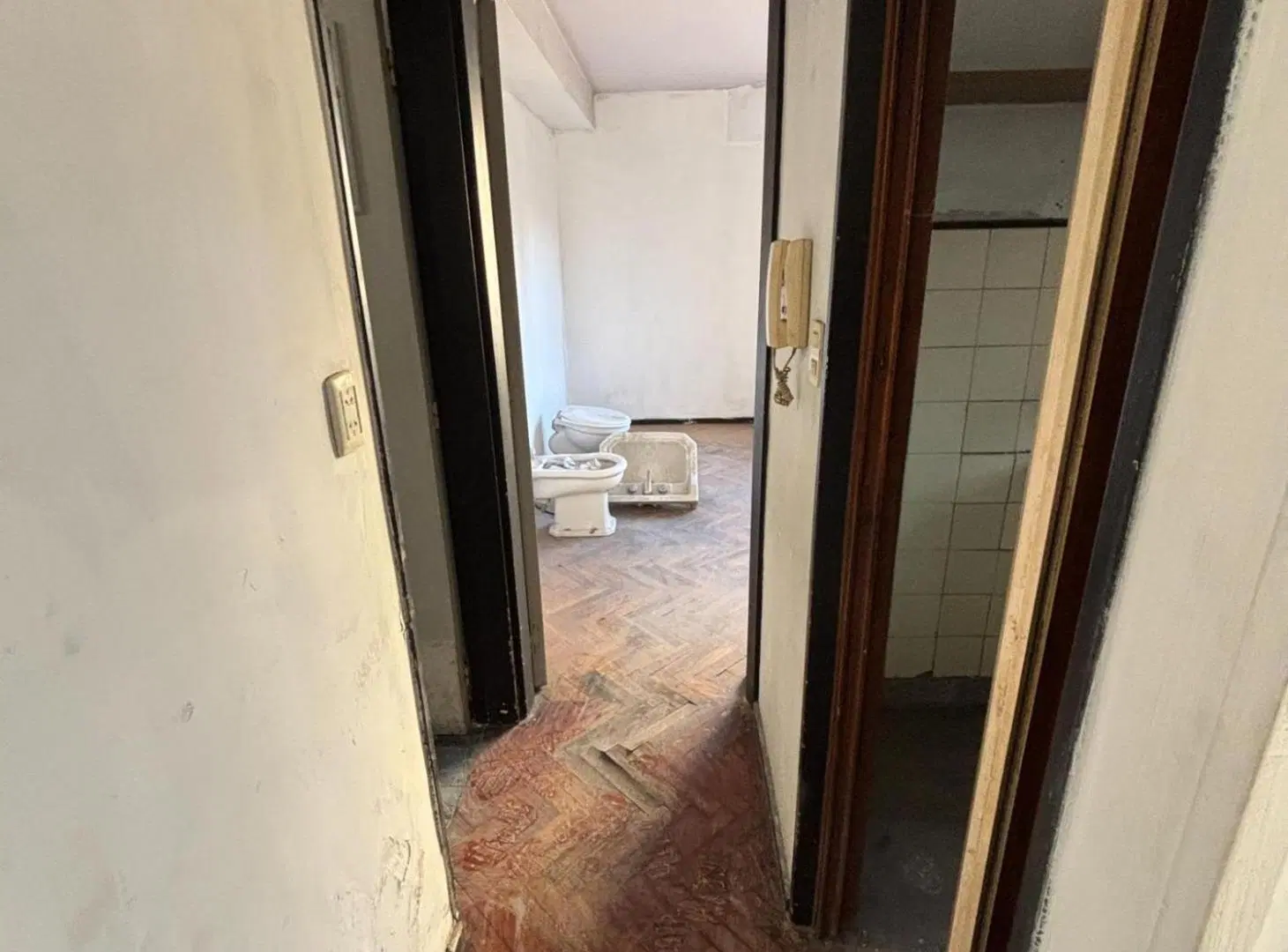2 AMBIENTES EN CONSTITUCIÓN CON BALCON. TODA LUZ 2