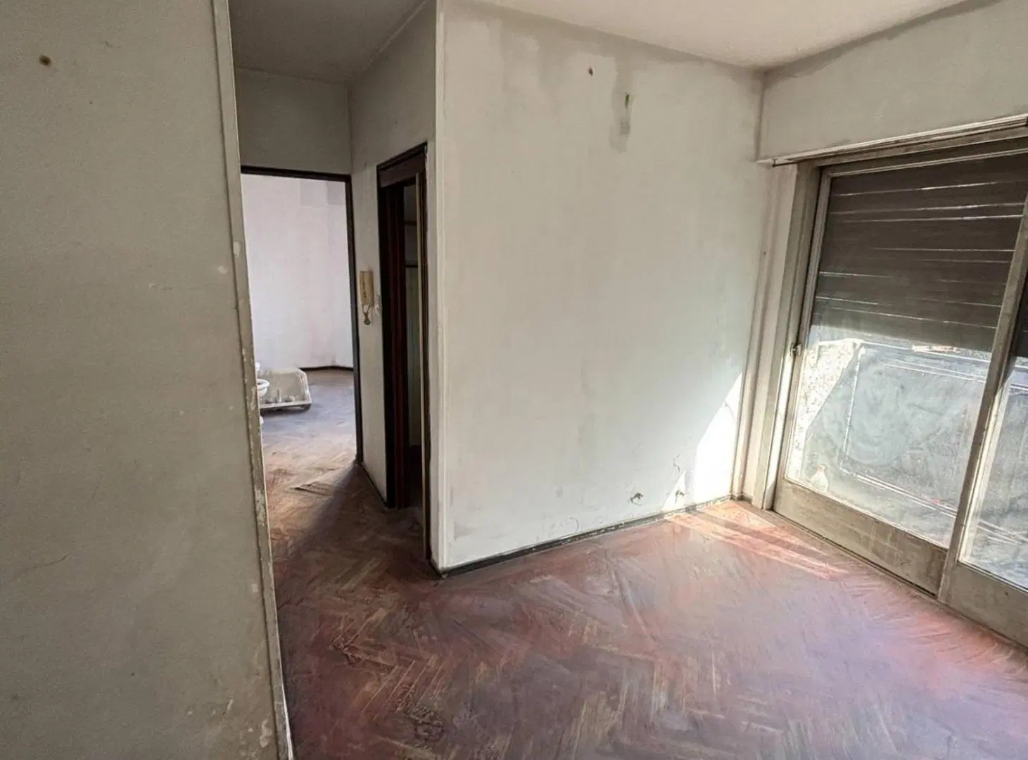 2 AMBIENTES EN CONSTITUCIÓN CON BALCON. TODA LUZ 5