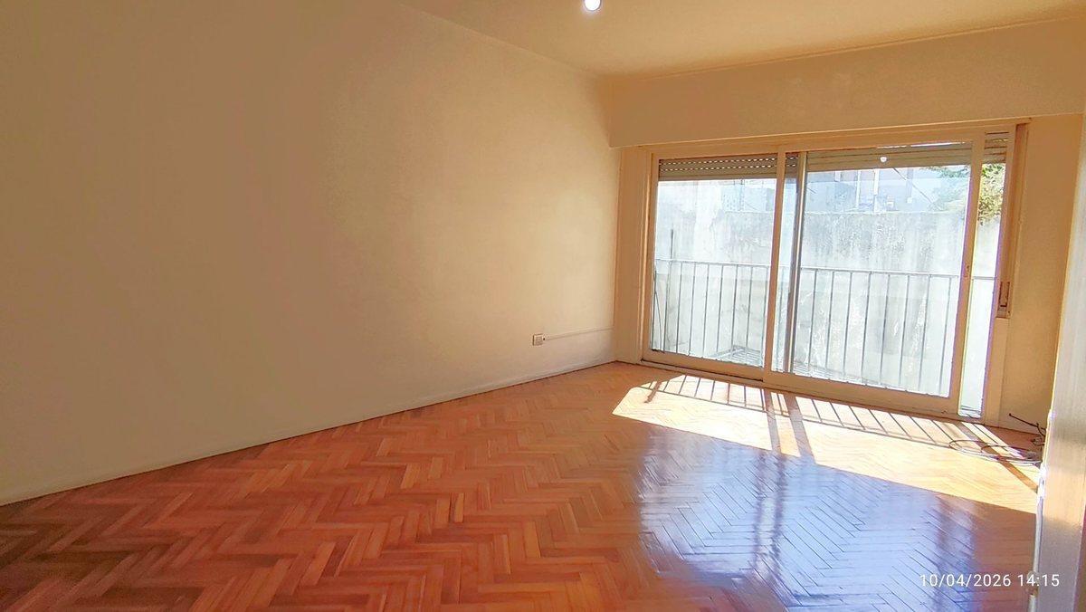 Foto de VENTA Departamento Monserrat 3 Ambientes, imagen 2