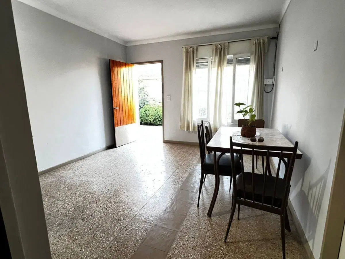 Venta Casa 3 Ambientes en V. Granaderos–San Martin 5