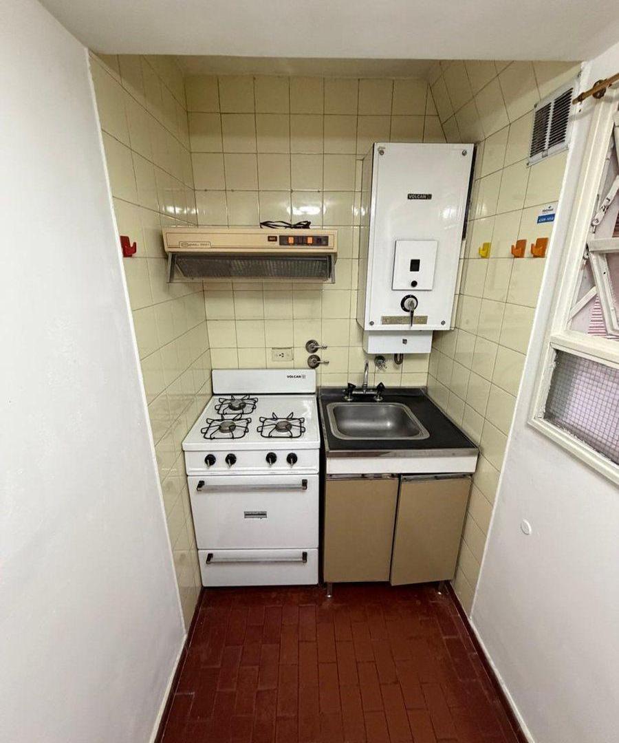 Foto de Venta Monoambiente amplio zona microcentro, imagen 5