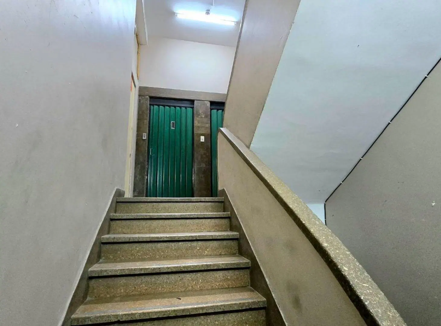 Oficina apta vivienda oportunidad real U$s850 mt 3