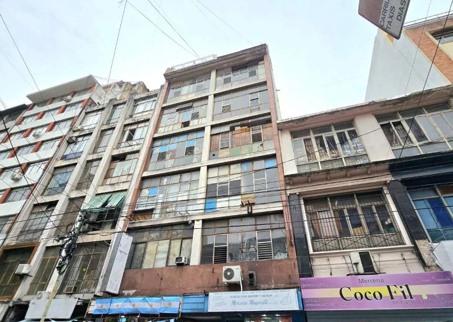 oficina apta vivienda U$S850 mt 2