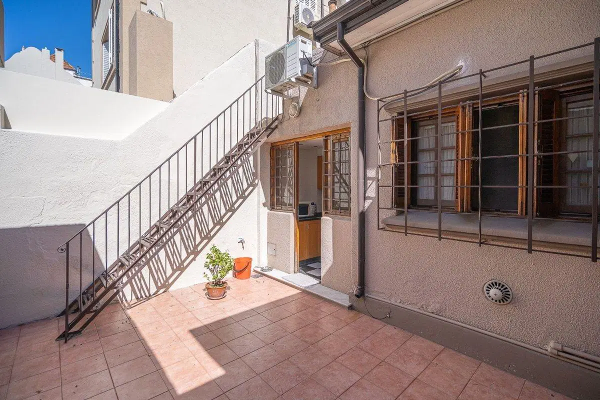 Venta Casa de Estilo en Av. Melián Belgrano R 5