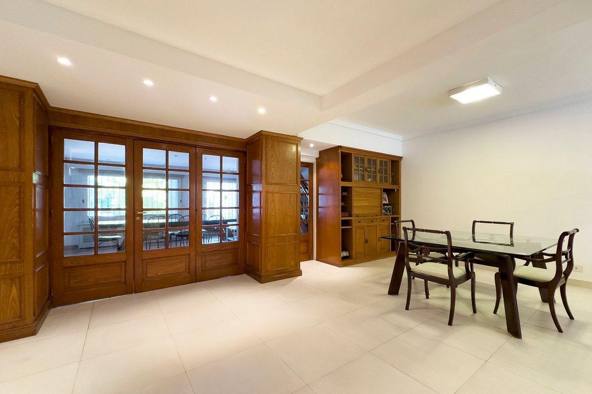 Foto de VENTA CASA 4 DORM MARTINEZ/PILETA ZONA HIPODROMO, imagen 3